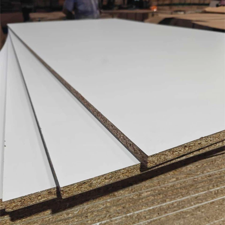 Melaminová deska z dřevotřískové desky odolná proti vlhkosti